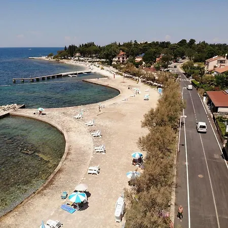 Ana - 1 Bedroom, Garden, Near The Beach *